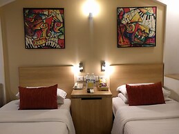 Lemon Tree Hotel, Udyog Vihar, Gurugram