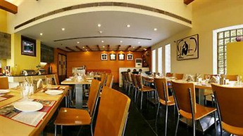 Lemon Tree Hotel, Udyog Vihar, Gurugram