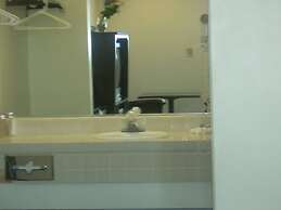 Economy Inn Monterey