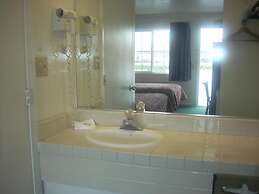 Economy Inn Monterey