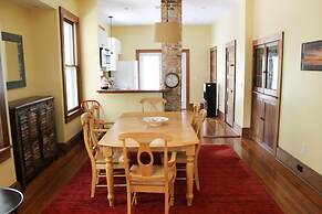 Sweetwater Branch Inn