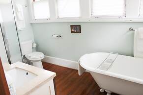 Sweetwater Branch Inn