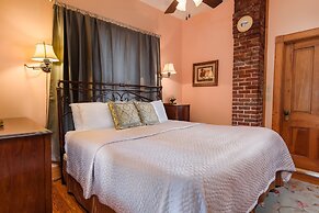 Sweetwater Branch Inn