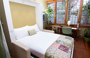 Sweetwater Branch Inn