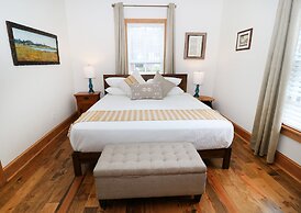 Sweetwater Branch Inn