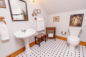 Sweetwater Branch Inn