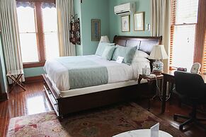 Sweetwater Branch Inn