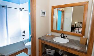 Sweetwater Branch Inn