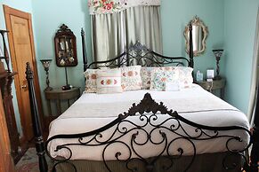 Sweetwater Branch Inn