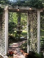 Sweetwater Branch Inn