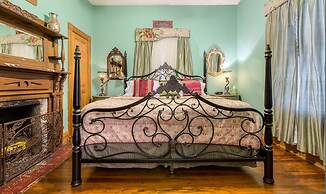 Sweetwater Branch Inn