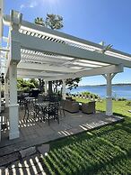 The Yankee Clipper Inn