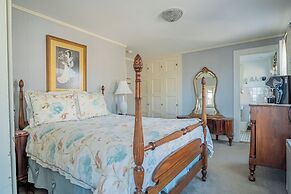 The Yankee Clipper Inn