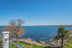 The Yankee Clipper Inn