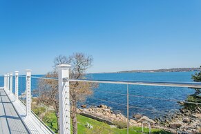 The Yankee Clipper Inn