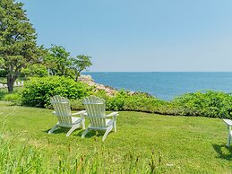 The Yankee Clipper Inn