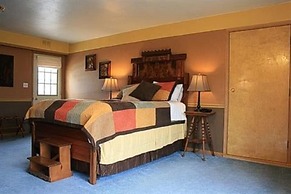 at the Waters Edge Bed & Breakfast