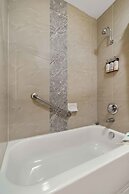 Lemon Tree Hotel & Suites Anaheim