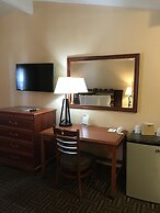 Lemon Tree Hotel & Suites Anaheim