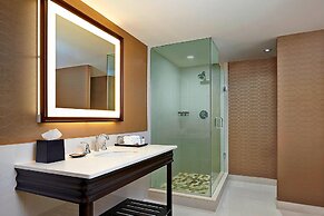 Sheraton Parkway Toronto North Hotel & Suites