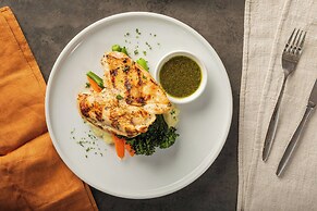 Sheraton Parkway Toronto North Hotel & Suites