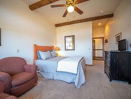 Taharaa Mountain Lodge