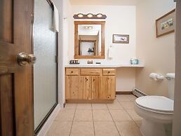 Taharaa Mountain Lodge