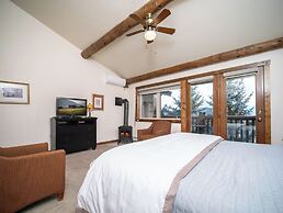 Taharaa Mountain Lodge