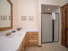 Taharaa Mountain Lodge