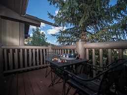 Taharaa Mountain Lodge