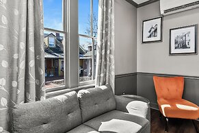 Captain Wohlt Inn Bed & Breakfast