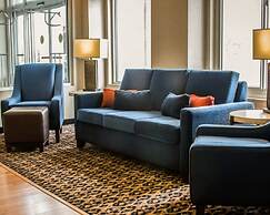 Comfort Inn & Suites Diamondale – Lansing