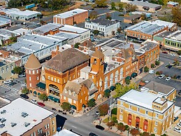 Windsor Hotel, an Ascend Collection Hotel