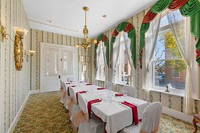 Windsor Hotel, an Ascend Collection Hotel