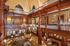 Windsor Hotel, Ascend Hotel Collection