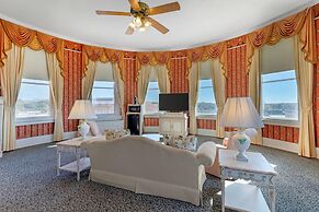 Windsor Hotel, an Ascend Collection Hotel