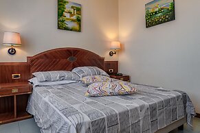Vintage Hotel Tornese - Business & Events