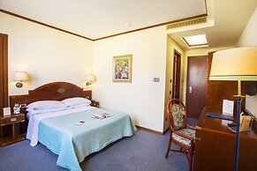 Vintage Hotel Tornese - Business & Events
