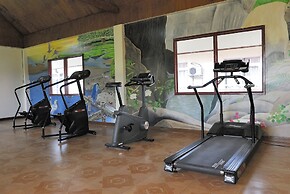 Airai Water Paradise Hotel & Spa