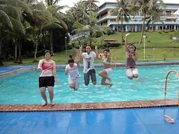 Airai Water Paradise Hotel & Spa