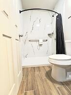 Economy Inn and Suites