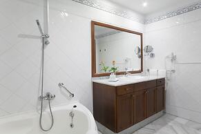 Hotel Las Aguilas Tenerife, Affiliated by Melia