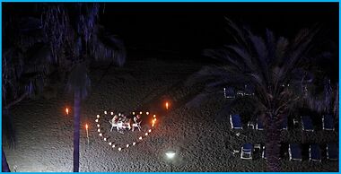 Poseidonia Beach Hotel