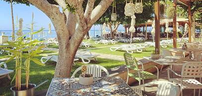Poseidonia Beach Hotel