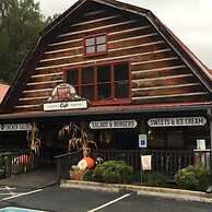 Dancing Bear Lodge