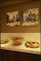 Hotel Bawa Continental