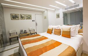 Hotel Bawa Continental