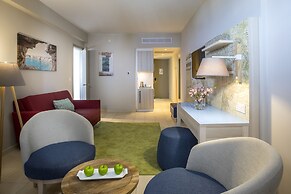 Leonardo Laura Beach & Splash Resort