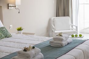 Leonardo Laura Beach & Splash Resort