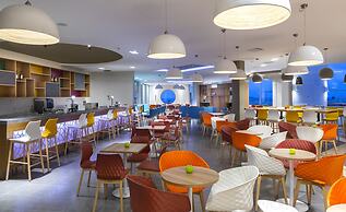 Leonardo Laura Beach & Splash Resort